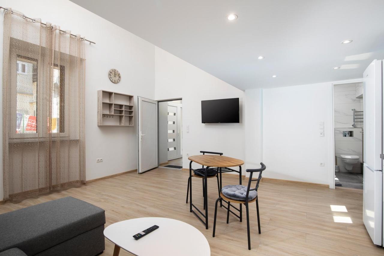 Centar City Pula Apartments エクステリア 写真